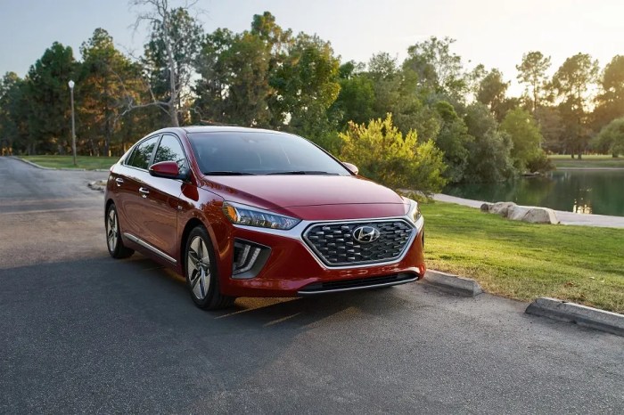 Hybrid cars review